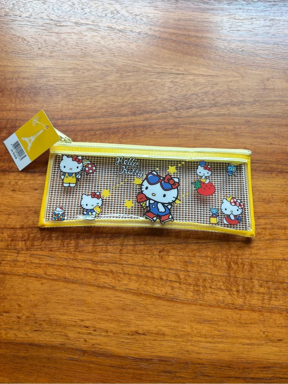 Hello Kitty Rollerblading pencil case NWT.
